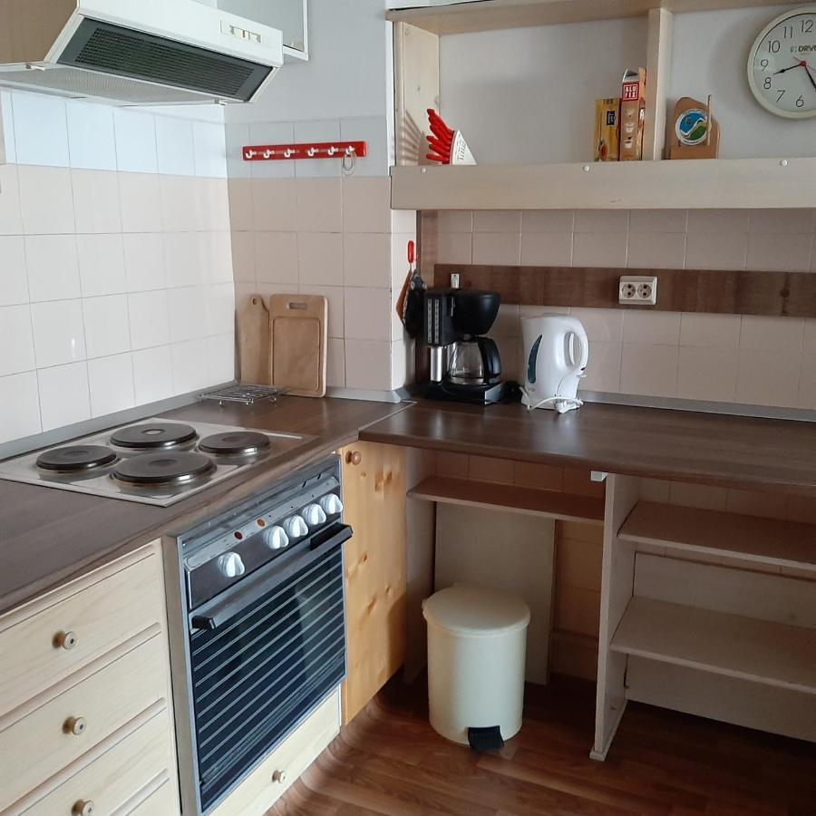 Apartments Gale Делнице Экстерьер фото