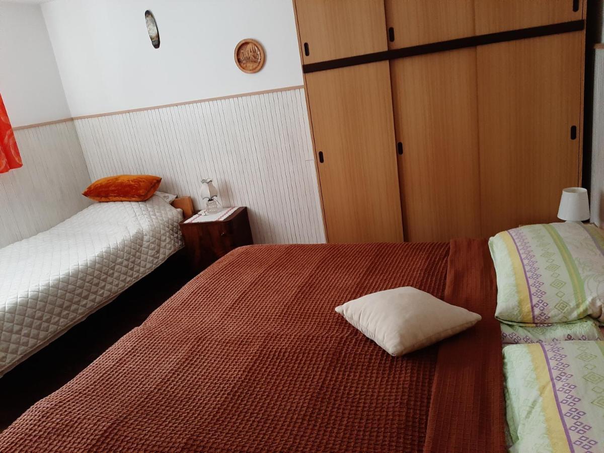 Apartments Gale Делнице Экстерьер фото